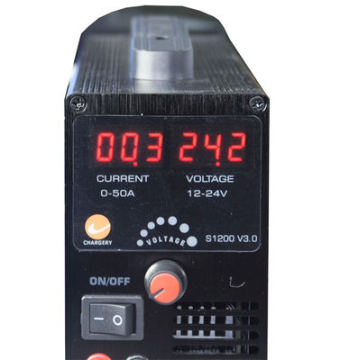 प्रोग्राम करने योग्य 1200W 24v SMPS बैटरी चार्जर RC 68mm 50A FPV ड्रोन के लिए