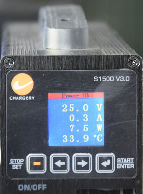 इलेक्ट्रिक स्कूटर के लिए पोर्टेबल एसएमपीएस ड्रोन बैटरी चार्जर 24V 1500W